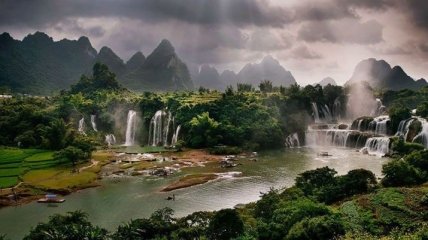 Яркие и завораживающие пейзажи Китая (Фото)