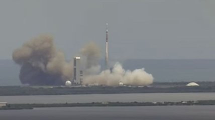 США успешно запустили ракету со спутником-разведчиком
