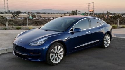 Илон Маск рассказал, когда выйдет самая дешевая Tesla 