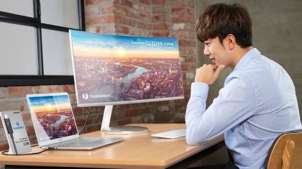 Samsung выпустила изогнутый монитор для MacBook 