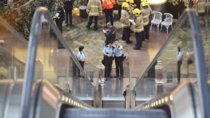 В ТЦ Гонконга "взбесился" 40-метровый эскалатор: есть пострадавшие (Видео)