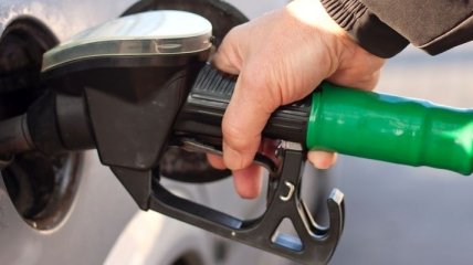Царьков: Украина платит за бензин на 32% больше, чем США