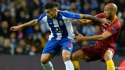 VAR безжалостен: Порту выбил Рому из Лиги чемпионов благодаря пенальти в дополнительном тайме