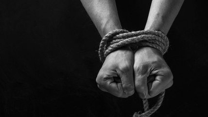 В Азербайджане украинец 17 лет провел в рабстве