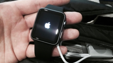 Apple запатентувала нову функцію годинників і айфонів. Фото — з відкритих джерел.