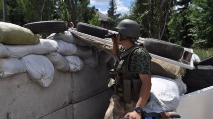 На украинскую воинскую часть напали в Луганской области