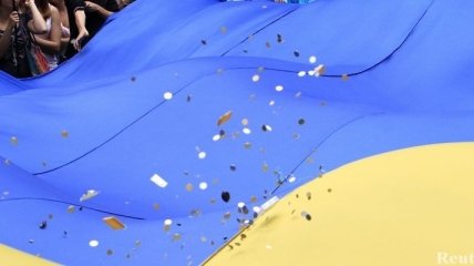 Большинство украинцев хочет новых политических лидеров (Опрос)  