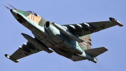 Самолет Су-25 рф