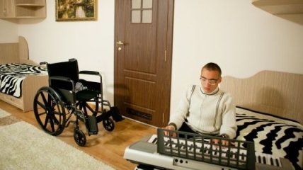 КМУ выделит 14 млрд грн на программу по обеспечению прав инвалидов