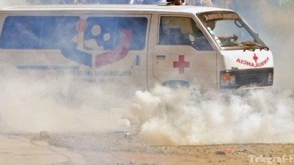 В Боливии автобус с рабочими упал в пропасть