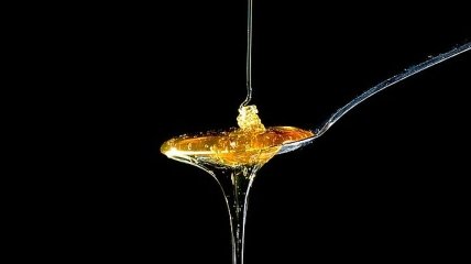 Цукор vs бджолиний мед: що корисніше для організму