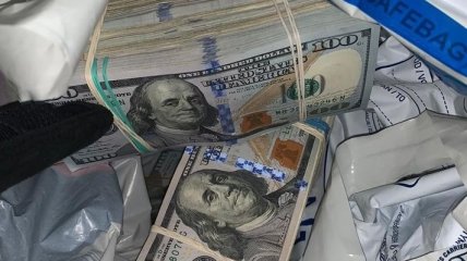 Контрабанда валюты: Мужчина пытался завезти из Польши более полумиллиона евро