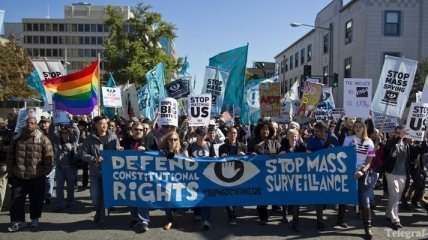 В США проходит массовый митинг против шпионажа