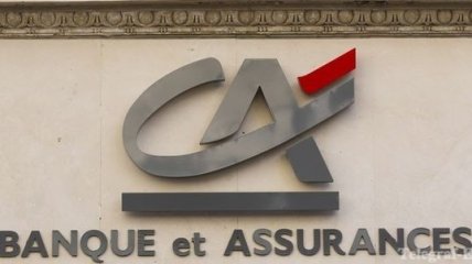 Credit Agricole сократил прибыль во II квартале на 67%