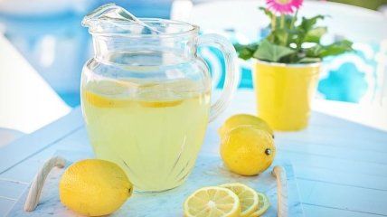 Опасность для организма: к чему может привести частое употребление лимонада