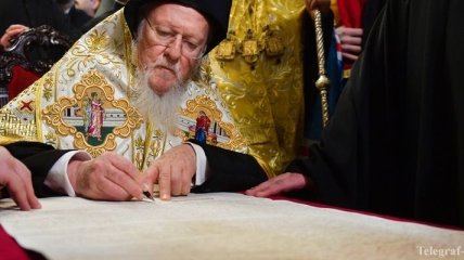 Патриарх Филарет заявил, что Зеленский извинился за шутку о "термосе"