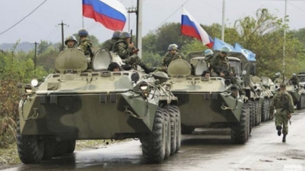 Російські танки можуть рушити на Україну зі сходу