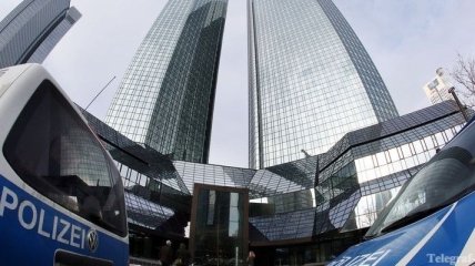 Полиция обыскала центральный офис Deutsche Bank