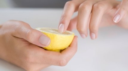 Как отбелить ногти