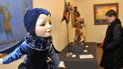 В Киеве открылась выставка авторских кукол 