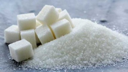 Медики назвали уникальные лечебные свойства сахара