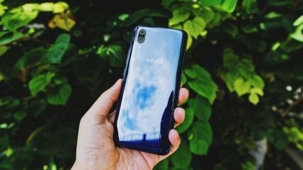 Компания Vivo представила уникальный смартфон 