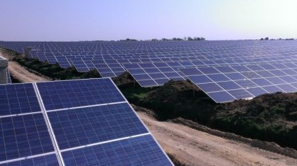 В Украине планируют построить завод по производству солнечных панелей
