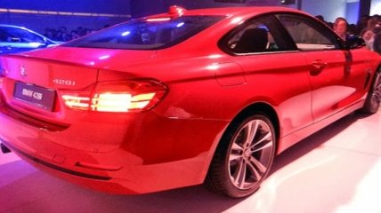 В Украине представили новые модели BMW X5 и BMW 4-й серии