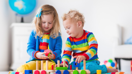 Роль игры и игрушек в развитии ребенка