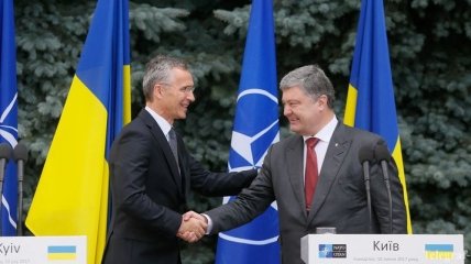 Членство в ЕС и вступление в НАТО: Порошенко подчеркнул приоритеты Украины