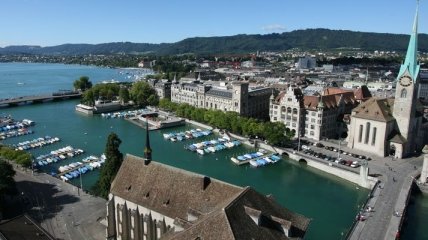 Цюрих назван самым дорогим городом мира