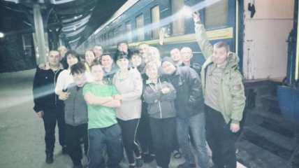 Железные герои: В Укрзализныце рассказали о поездной бригаде, эвакуировавшей уже более 15 000 человек