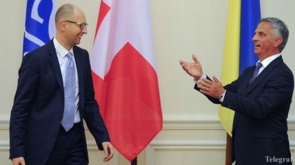Яценюк провел встречу с председателем ОБСЕ