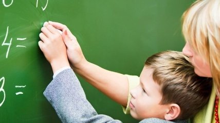 Образовательная реформа: Директора школ получают право увольнять учителей