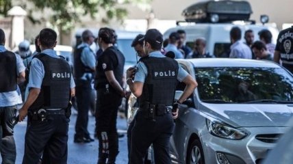 Турция предъявила обвинения 13 задержанным в связи с терактом в Стамбуле