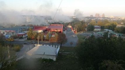 В Донецке снаряд попал в гипермаркет