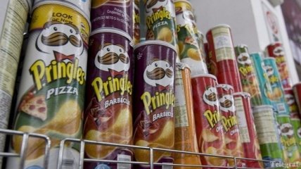 В продажу поступят Pringles со вкусом белого шоколада и корицы