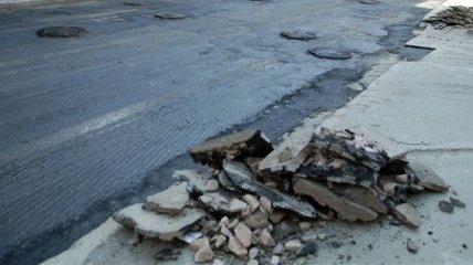 "Киевавтодор": Дороги в столице начнут ремонтировать весной