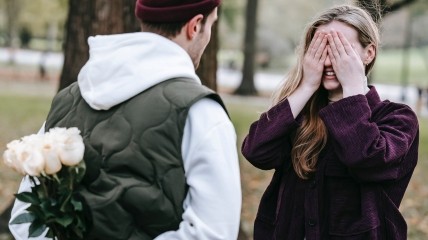 Яким знакам Зодіаку пощастить у коханні у вересні 2022 року