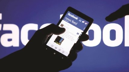 Правозащитники просят Facebook разъяснить политику удаления контента