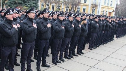 В Житомире появились свои патрульные, 229 человек принесли присягу