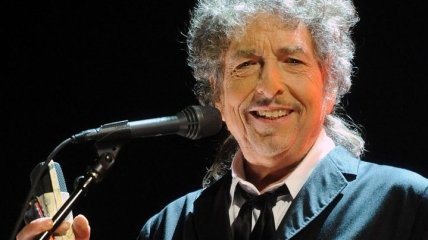 Боб Дилан готовит к выпуску новый альбом