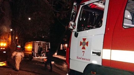 Пожар на Днепропетровщине: спасатели сохранили жизни четырех человек (Фото)