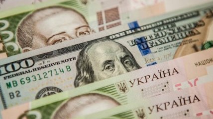 Госдолг Украины: вырос в долларовом выражении, но снизился в гривневом 