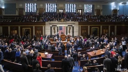 Палата представителей объявила импичмент Дональду Трампу по двум статьям