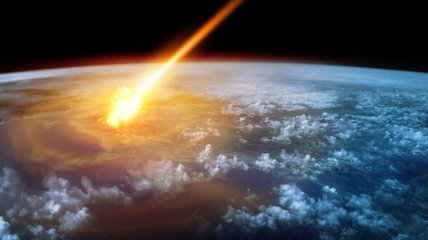 Это нужно видеть: над Китаем взорвался метеорит