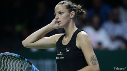 Плишкова обыграла Возняцки на Итоговом турнире в Сингапуре
