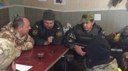 Защитники Дебальцево с Парубием выступают против отвода артиллерии