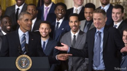 Обама: "Голден Стэйт" станет чемпионом НБА в этом сезоне