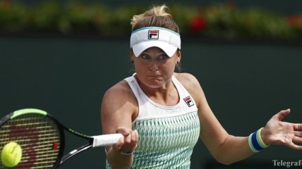 Козлова зачехлила ракетку на теннисном турнире в Мадриде